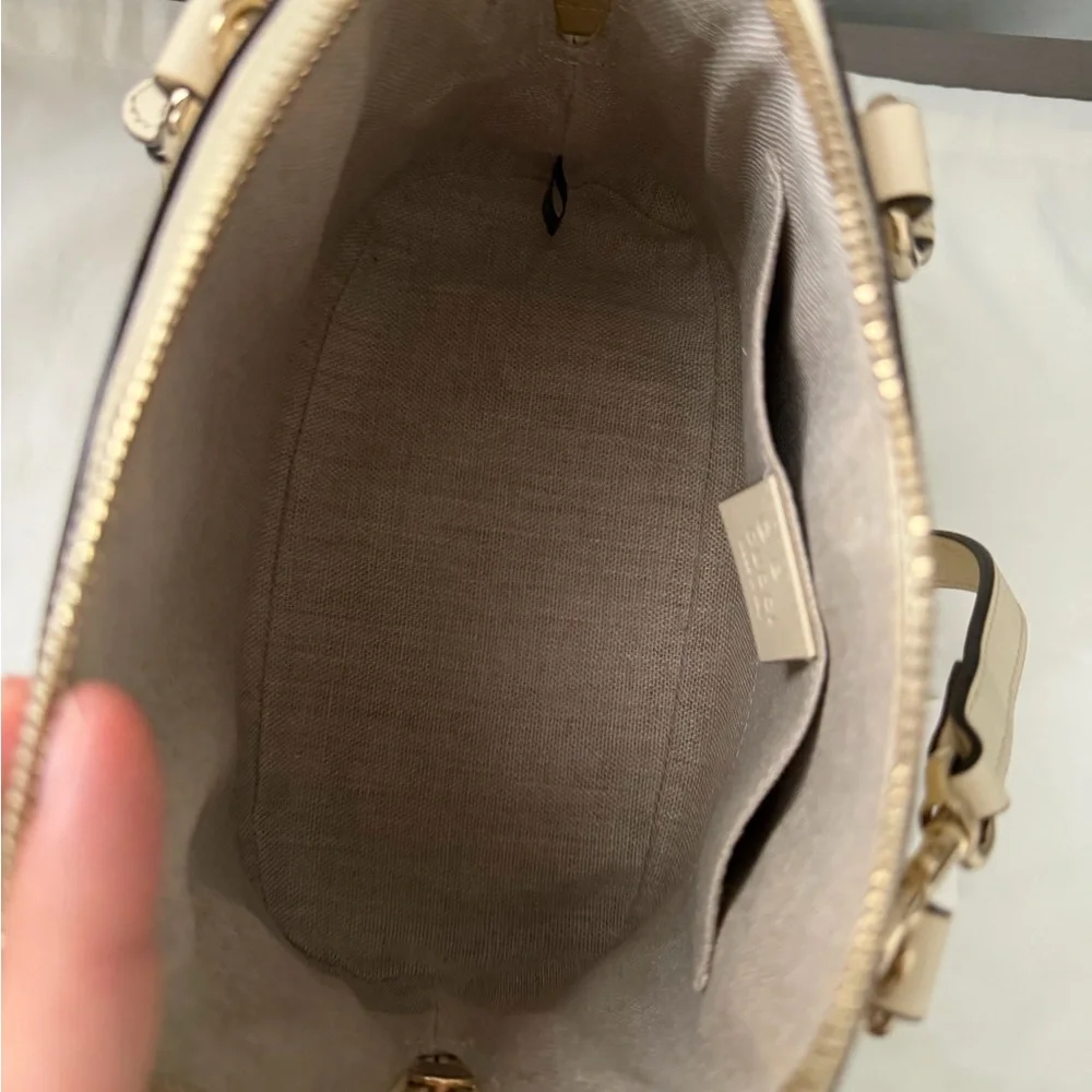 Gucci Beige Leather Satchel - Picture 10 of 16
